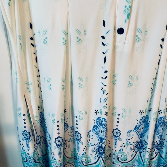 Silky Blouse - Picture 3 of 5